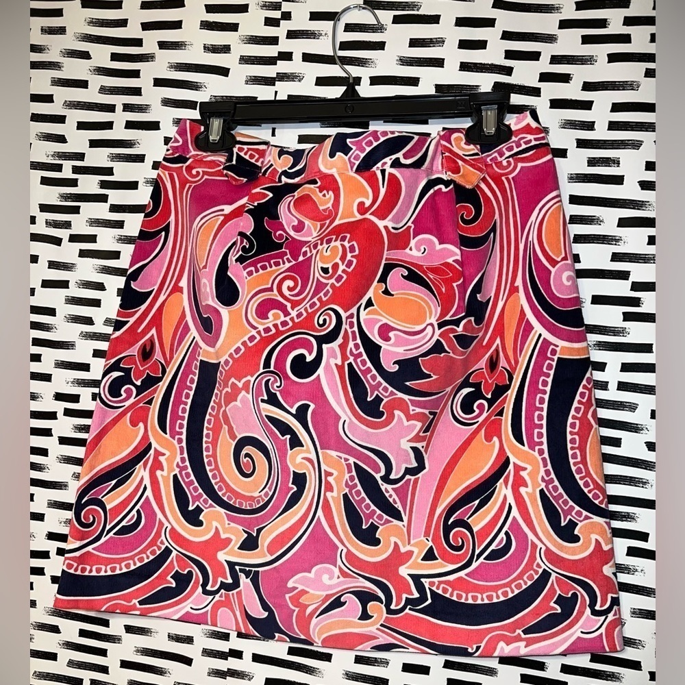 NWT Crown & Ivy Skirt| Size 4 - Picture 4 of 5